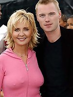 Fresh experienced babe getting nude