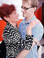 Mature slut playing around with her younger lover