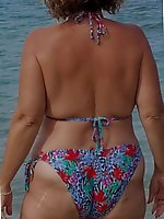 Hot cougars are playing themselves