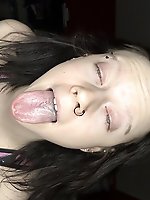 Experienced hellcats are exposing their hot body on cam